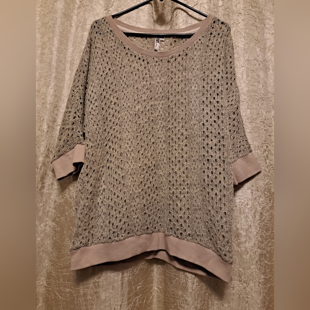 KUT from the Kloth Light Sweater